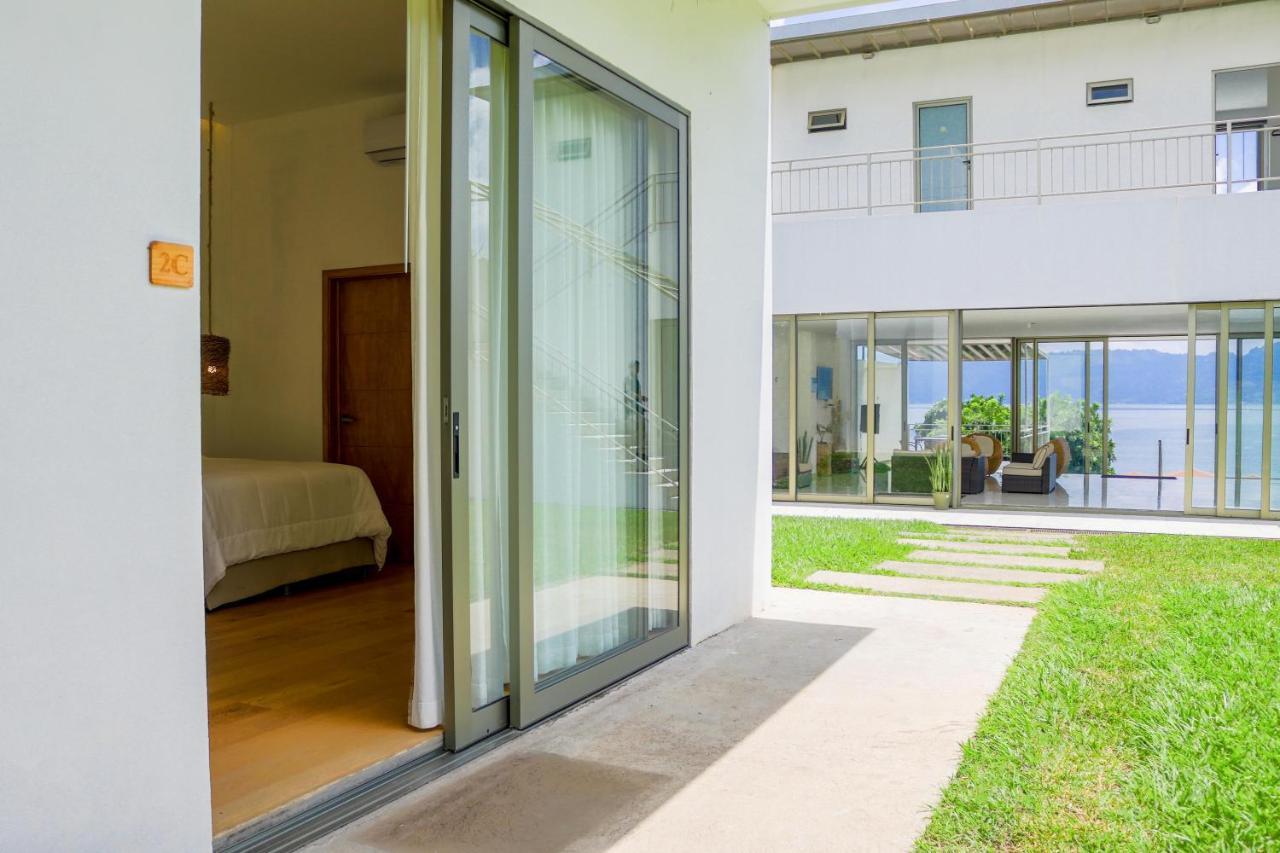 Equinoccio Hotel Santa Ana Exteriör bild